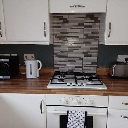 Bellway Commonwealth Apartment, Only Ages Over 23 Glasgow Extérieur photo