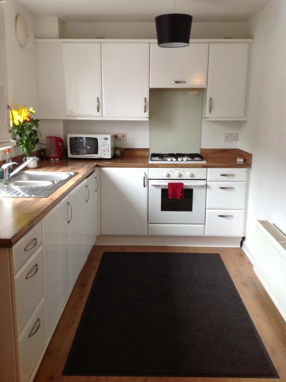 Bellway Commonwealth Apartment, Only Ages Over 23 Glasgow Chambre photo